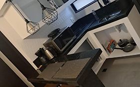 Lev Apartments - Apartamento inteiro - 1 quarto - 300 m da praia de Copacabana - Posto 4